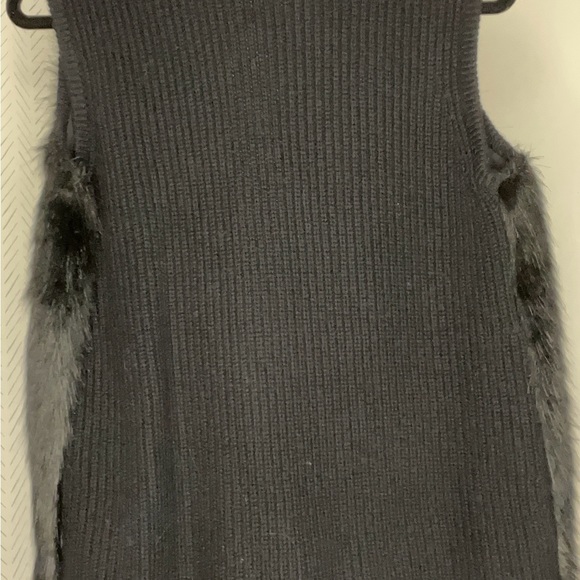 Michael Kors Vest - Picture 6 of 6
